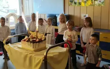 Tort z okazji dnia Babci i Dziadka