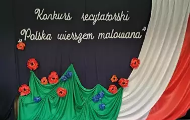 Ozdoba patriotyczna do konkursu "Polska wierszem malowana"