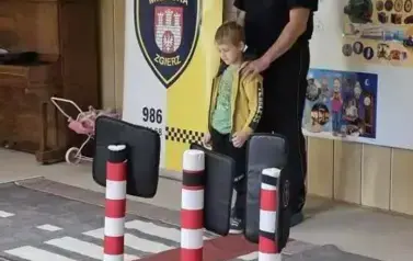 Bezpieczne zachowanie na drodze