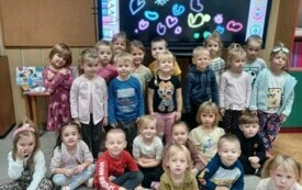 ZDJĘCIE GRUPOWE WIEWI&Oacute;REK.