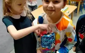 Dzieci biorą udział w WOŚP
