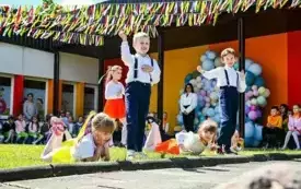 UKŁAD TANECZNY ROCK AND ROLL - GRUPA SŁONECZKA