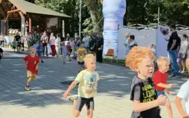 BIEG CHŁOPC&Oacute;W