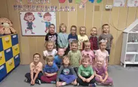 ZDJĘCIE GRUPOWE - GRUPA MOTYLKI