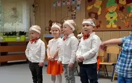 Dzieci m&oacute;wią wiersz