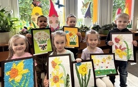 UCZESTNICY KONKURSU - GRUPA MOTYLKI