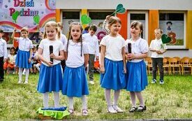 PIOSENKA - WYKONANIE WIEWI&Oacute;RKI