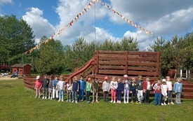 ZDJĘCIE GRUPOWE - BIEDRONKI