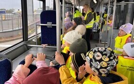 PRZEJAZD AUTOBUSEM PO PŁYCIE LOTNISKA