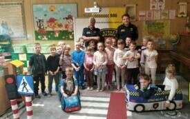 ZDJĘCIE GRUPOWE SŁENECZEK ZE STRAŻNIKAMI MIEJSKIMI