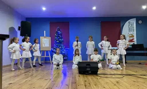 Zdjęcie do WOKALNY KONKURS KOLĘD I PASTORAŁEK "NA ŚWIĄTECZNĄ NUTĘ"